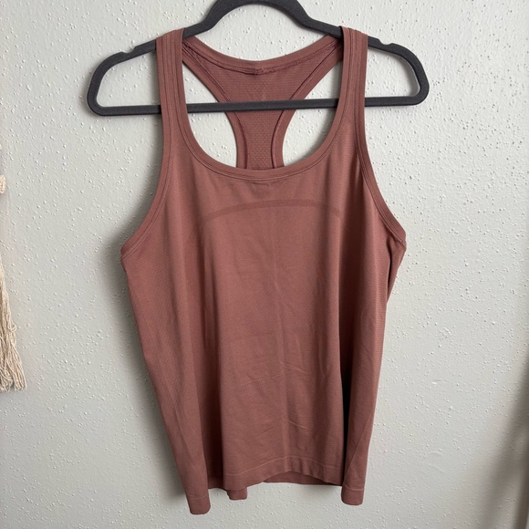 lululemon athletica Tops - Lululemon swiftly tech tank